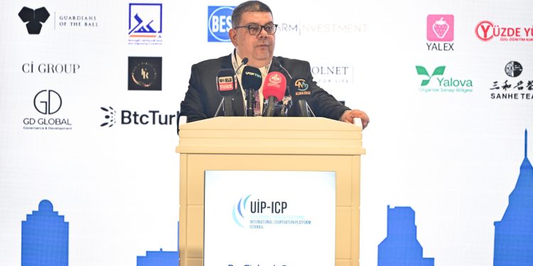 15. Boğaziçi Zirvesi başladı.. Berova, zirvenin işbirliklerinin artırılması bağlamında çok önemli olduğunu vurguladı