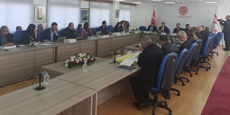 2025 Bütçesinin komitede görüşülmesine başlandı