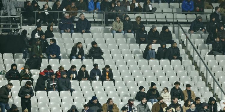 İsrailli holiganlar Fransa'da olay çıkardı