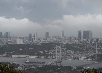 İstanbul’da sağanak ve rüzgar etkili oluyor