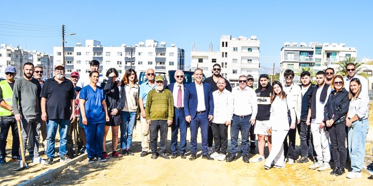 Dr. Zerrin Akalın Parkı’nda fidan dikildi