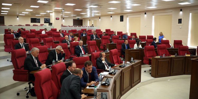 Cumhuriyet Meclisi Genel Kurulu toplandı