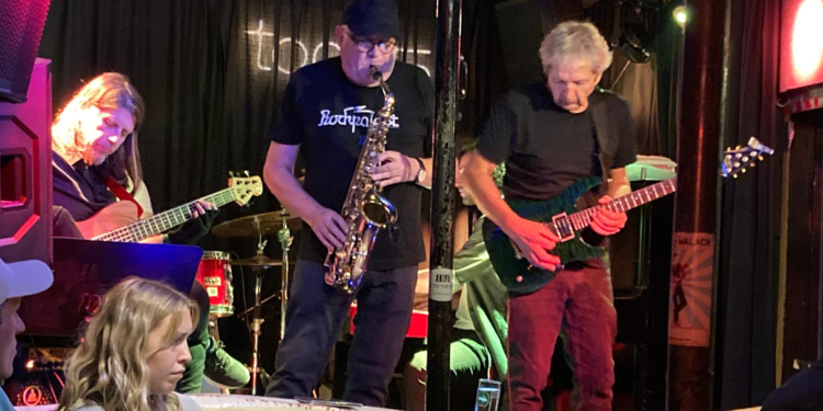 Levekusen Jazz Festivali’nde 3 konser veren Oytun Ersan’a yoğun ilgi