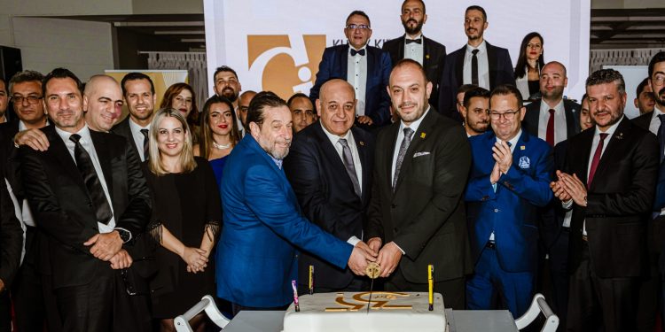 GİAD 35. yılını baloyla kutladı