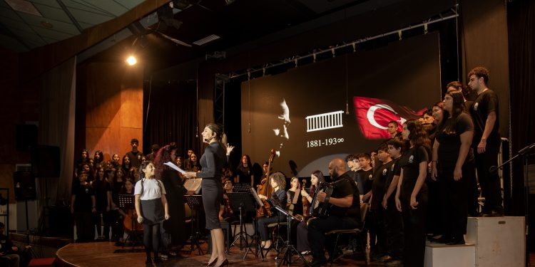 Ulu Önder Atatürk vefatının 86’ncı yıl dönümünde Lefkoşa AKM’de düzenlenen törenle anıldı