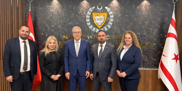Tarım ve Doğal Kaynaklar Bakanı Çavuş, Ege Üniversitesi Rektörü Budak ve Rektör Yardımcısı Şengün’ü kabul etti