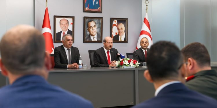 Cumhurbaşkanı Tatar, Kırgısiztan dönüşü Ercan’da basın toplantısı düzenledi