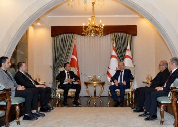 Cumhurbaşkanı Tatar, Mersin Girişimci İş İnsanları Derneği heyetini kabul etti