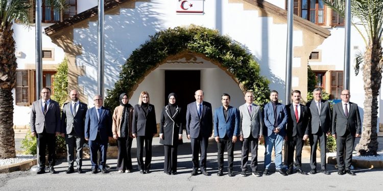 Cumhurbaşkanı Tatar, TEKNOFEST 2025 hazırlıkları dolayısıyla KKTC’de bulunan heyeti kabul etti