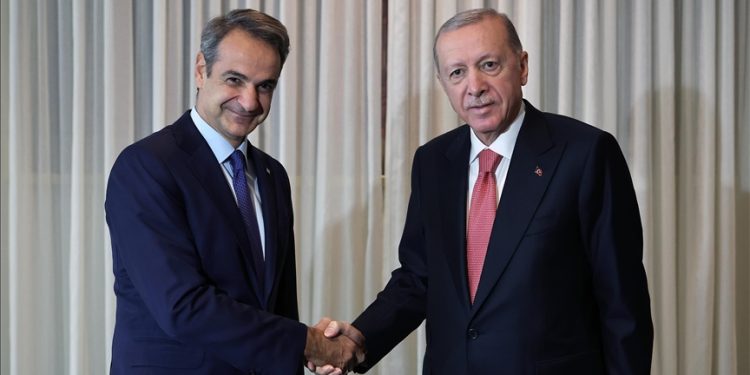 Yunanistan Başbakanı Miçotakis Türkiye ile ilişkilerde istikrarın korunmasından yana