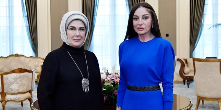 Emine Erdoğan’ın girişimleriyle başlatılan Sıfır Atık Projesi COP 29’da pavilyon açacak