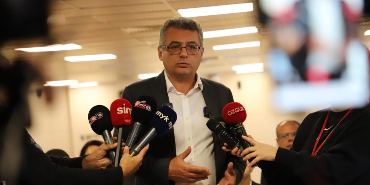CTP Genel Başkanı Erhürman: Seçilmemiş bir kişiyi seçilmiş gibi kabul etmeyiz; çözüm, diyalog ve hukukun üstünlüğündedir