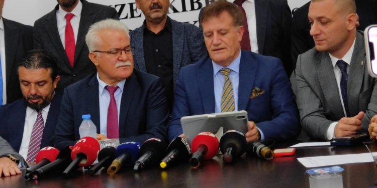 Arıklı, CTP’nin 19 milletvekilinin istifası halinde kendisinin de milletvekilliğinden istifa edeceğini açıkladı