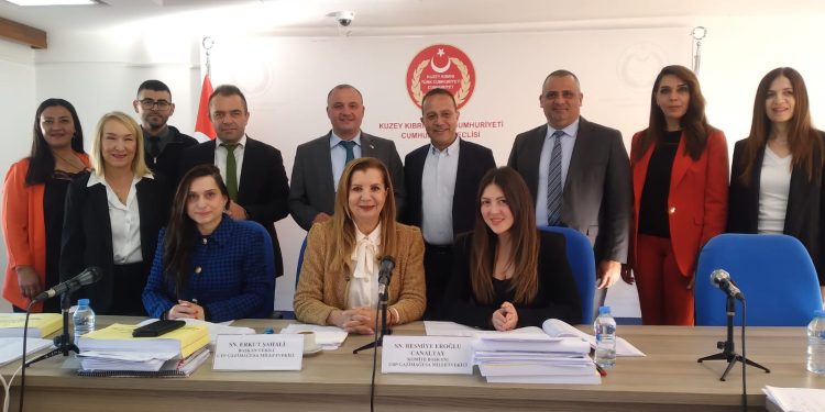 Bütçe komitesi toplandı…. Gündemde Tarım ve Sağlık bakanlıklarının bütçeleri var