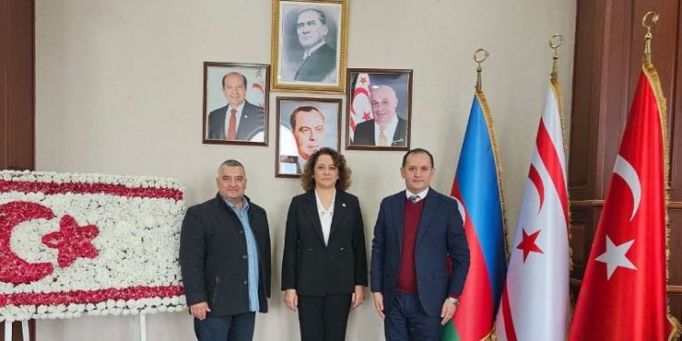 Çağdaş Müzik Derneği Başkanı Tünay, Bakü Temsilcisi Büyükelçi Turganer’i ziyaret etti