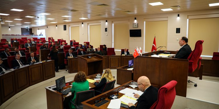 Meclis Genel Kurulu’nda Başbakanlık bütçesi görüşülmeye devam ediliyor