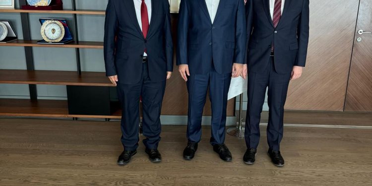 Bürüncük, Türkiye Ulaştırma ve Altyapı Bakan Yardımcısı ile görüştü: KKTC ile Türkiye arasındaki bilişim iş birliği ele alındı