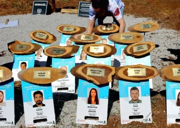 İstanbul’da Rehberler İçin Adalet Platformu İsias Otel duruşması öncesi basın açıklaması yaptı: “Tüm sorumlular suçlarının karşılığını alana kadar mücadelemiz devam edecek”