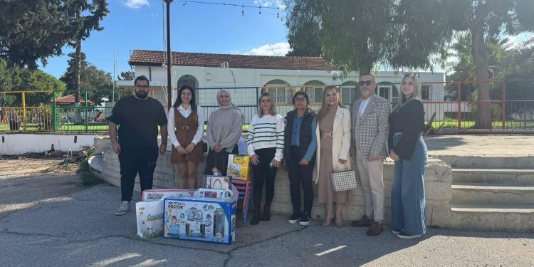 DAÜ öğrencilerinden Dünya Çocuk Hakları Günü etkinliği…