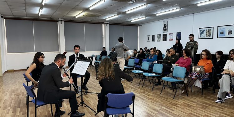 DAÜ’de “Nefesli Çalgıları Tanıyalım” konulu konser ve söyleşi