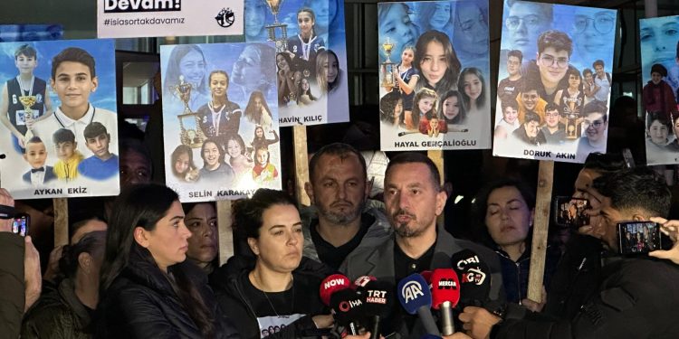 Barolar Birliği Başkanı Esendağlı:Çıkan karar hem aileler hem hükümet yetkilileri hem de avukatlarla istişare edilerek bundan sonra izlenecek yol belirlenecek