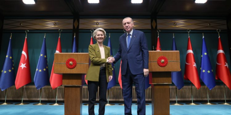 Avrupa Komisyonu Başkanı Leyen, KKTC ile ilgili BM çerçevesinde müzakerelerin devam ettirilmesi gerektiğini söyledi