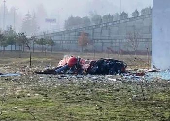 Muğla’da  TC Sağlık Bakanlığı’na ait ambulans helikopter düştü: 4 ölü