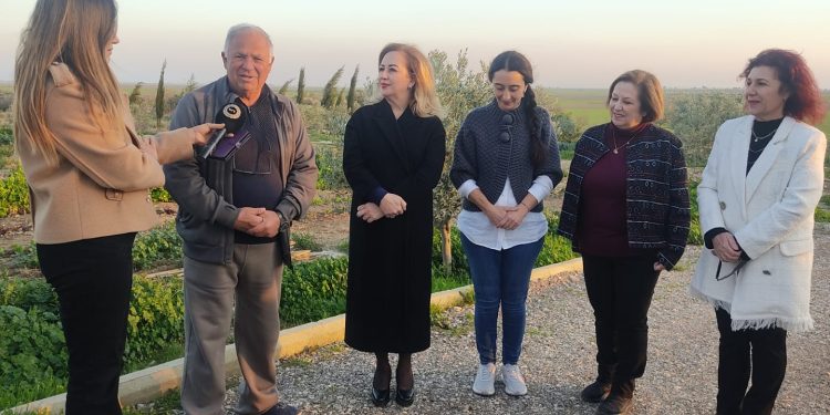 Sibel Tatar hikayesi ve ürünleriyle ön plana çıkan ‘Sibela Organik Tarım Çiftliği’ni ziyaret etti