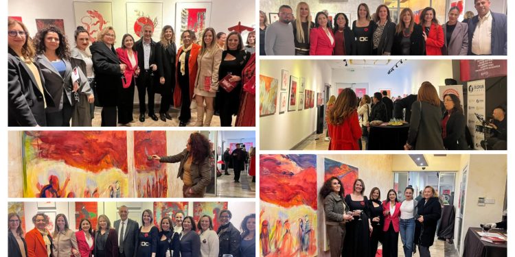 “Kırmızı” sergisi açıldı