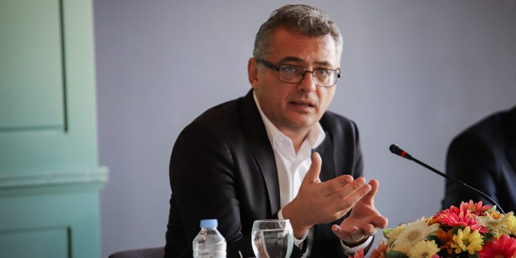 Erhürman: Kendi iradeleri dışında oradalar, Kıbrıs Türk halkının zamanı boşa harcanıyor