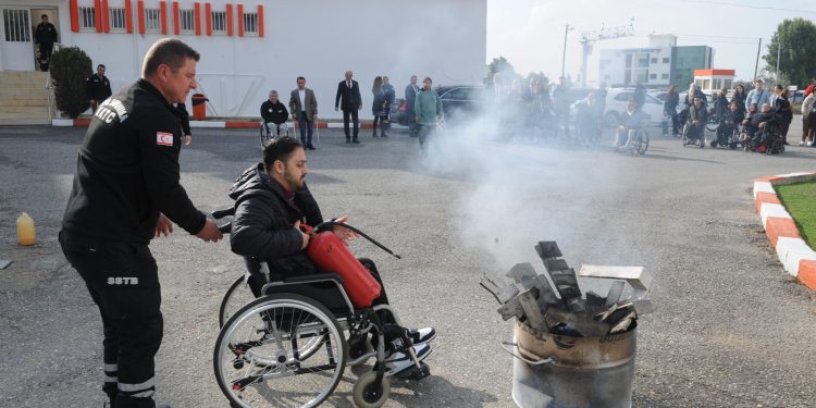 Engelliler için doğal afet ve özel durum eğitimi düzenlendi