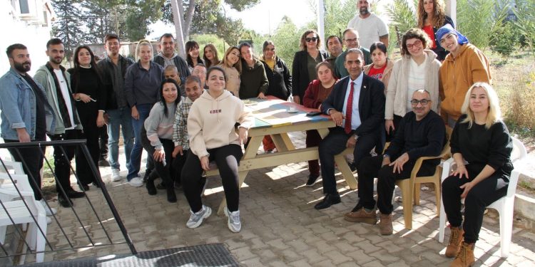 Gardiyanoğlu: 6 ilçede 6 rehabilitasyon merkezi ve 6 huzurevi olarak yola çıktık