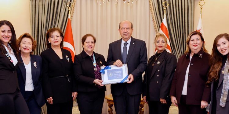 Tatar, Uluslararası Innerwheel 222. Bölge Dönem Başkanı  Gürbaşar ve yönetim kurulu üyelerini kabul etti