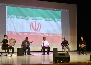 DAÜ’de “Yalda Gecesi” kutlandı