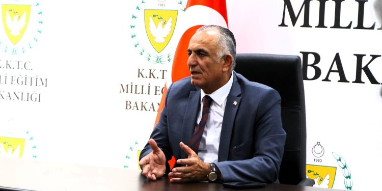 Çavuoğlu: Can güvenliğinden sonra eğitim diyoruz..Herkesin içi rahat olsun