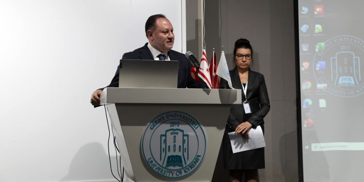 Meclis Başkanı Öztürkler, Girne Üniversitesi’nde sempozyum açılışına katıldı