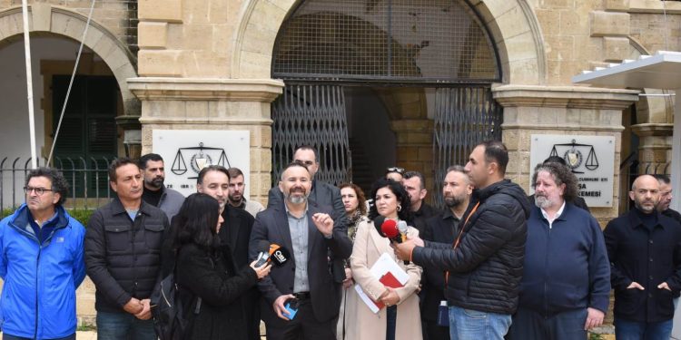 Sendikalar grev yasağıyla ilgili kararname aleyhine ara emri başvurusu yaptı