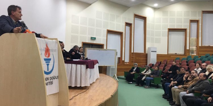 YDP Yüksek İstişare Kurulu’ndan hükümetten çekilme kararı çıktı