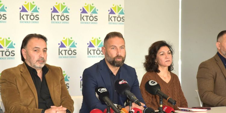 34 sendika hayat pahalılığı hesaplama yöntemi hakkındaki tavrını yineledi: “Tasarı geri çekilmezse süresiz grev ve eylemler devam edecek”