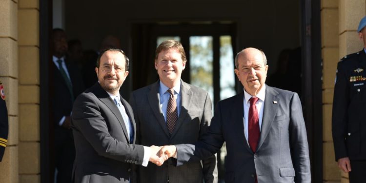 Liderlerin görüşmesi tamamlandı… Haftaya yeni bir görüşme yapılacak