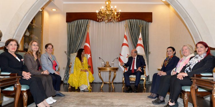 Cumhurbaşkanı Ersin Tatar Inner Wheel Dünya Başkanı ve beraberindeki heyeti kabul etti