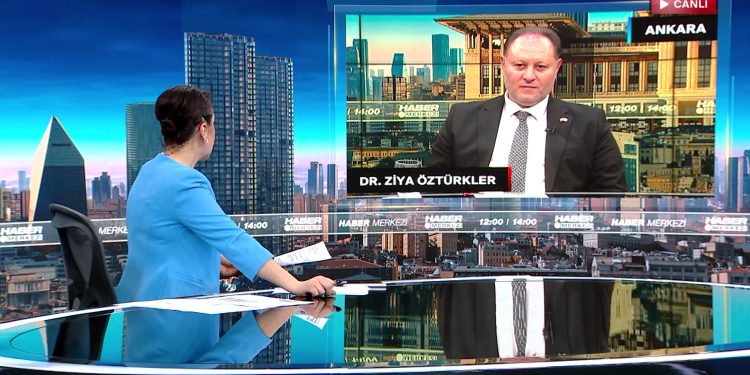 Öztürkler Ankara’da vurguladı: “Türkiye’nin adadaki varlığı bölge için istikrar”