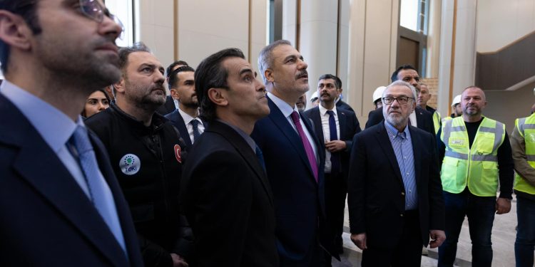 Serim: Kıbrıs Türklerine yönelik kapsamlı desteğimizi cesur adımlarla her alanda daha da ileri taşımaya kararlıyız