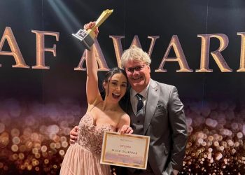 Begüm Tekakpınar gururlandırdı