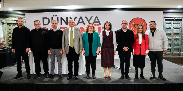 CTP Mağusa İlçesi 25. Olağan Kongresi yapıldı. Oktay Kayalp yeniden başkan seçildi