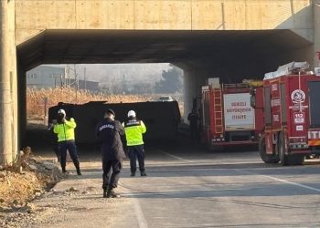 Denizli’de devrilen işçi servisindeki 4 kişi öldü, 19 kişi yaralandı