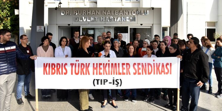 Tıp-İş hastanelerde çok önemli sorunlar ve eksiklikler olduğuna dikkat çekti; bunların giderilmesi için derhal adım atılmasını istedi