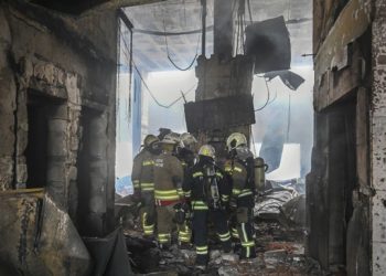 Türkiye’de Kartalkaya Kayak Merkezi’nde 12 katlı otelde çıkan yangında ölenlerin sayısı 76’ya yükseldi