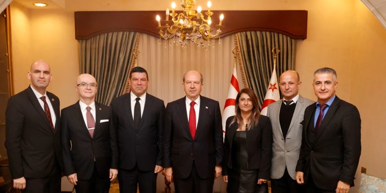 Cumhurbaşkanı Tatar, DAÜ Rektörü ve heyetini kabul etti