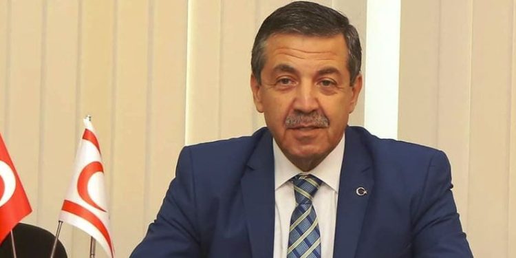 Ertuğruloğlu: Hürriyet ve aydınlık yarınlar için şehit düşen kahraman evlatları saygı, minnet ve şükranla anıyorum